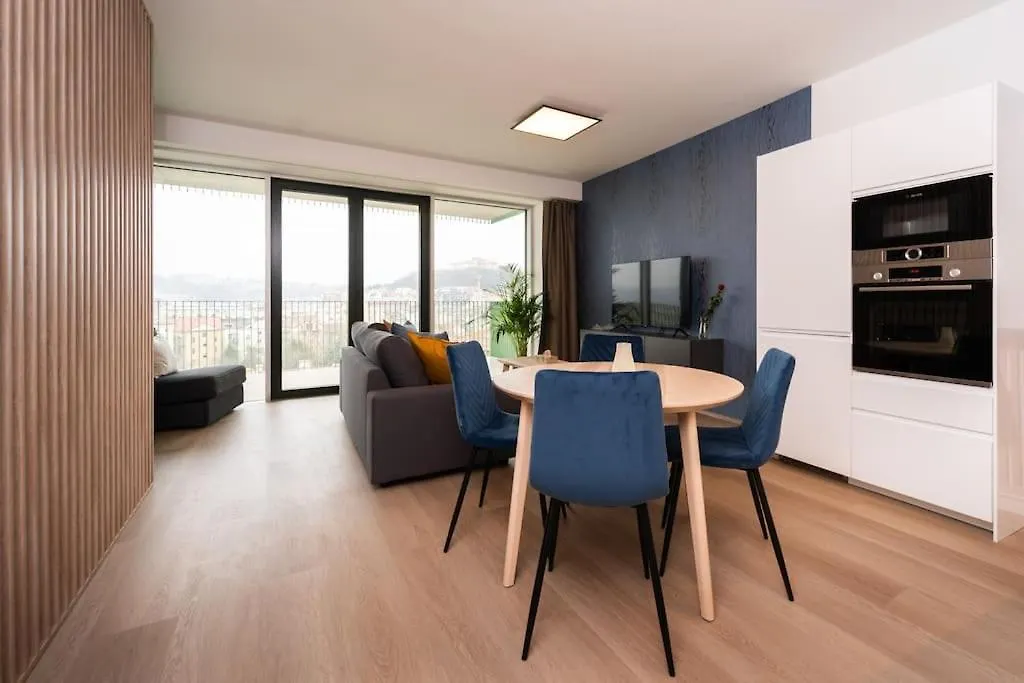 Insady - Studio In Brno-Center Apartment